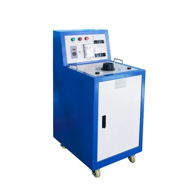 Háromfrekvenciás feszültséggenerátor